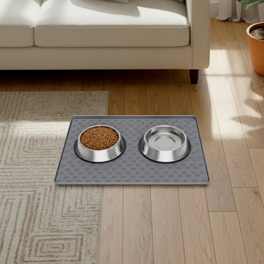 Grey Silicone Raised Edges Pet Feeding Mat for Dog &amp; Cat Bowls 21.65*15.75in