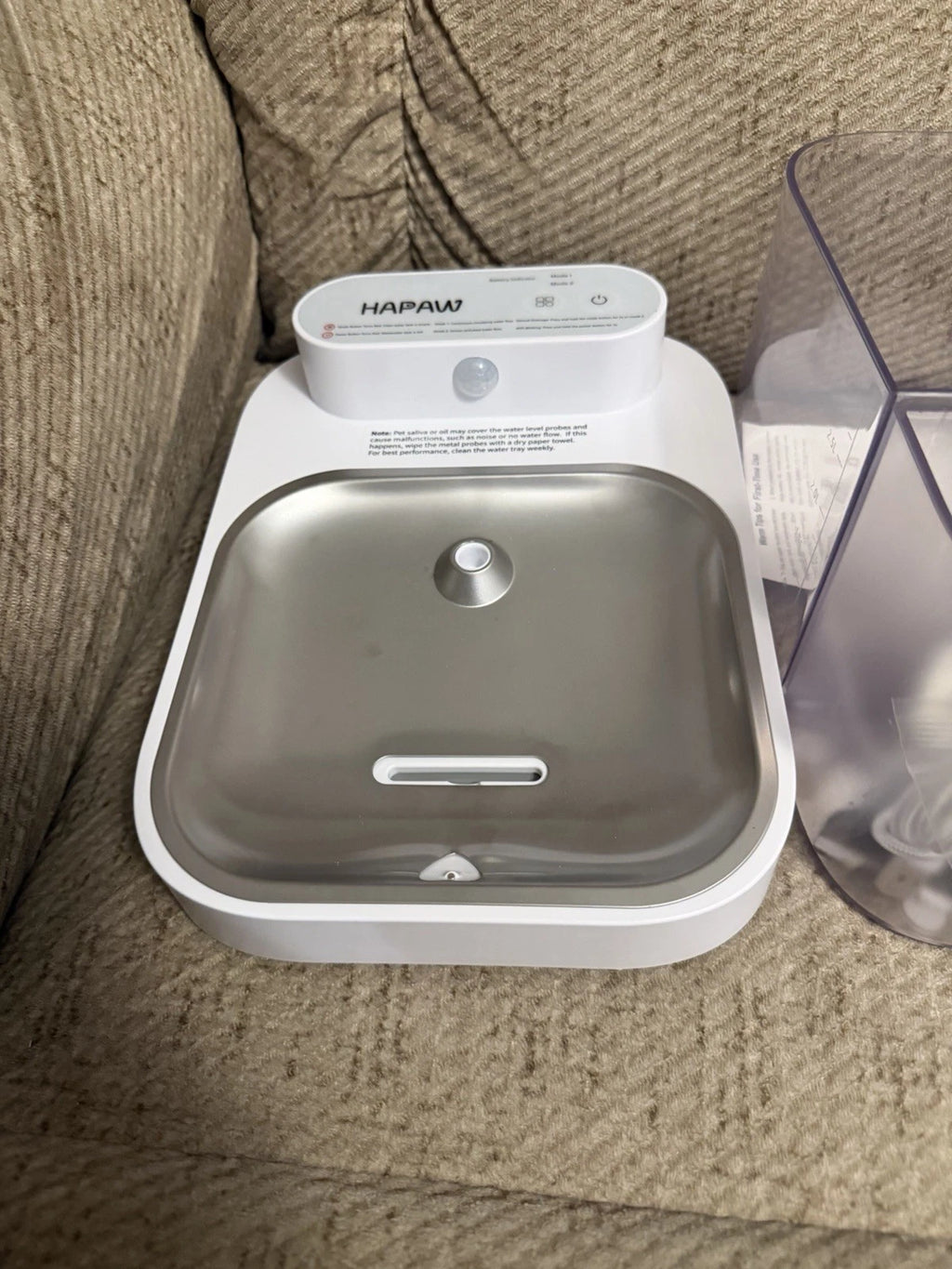 HAPAW Cat Water Fountain Automatic Pet Waterer for Cats &amp; Small Dogs Model P002