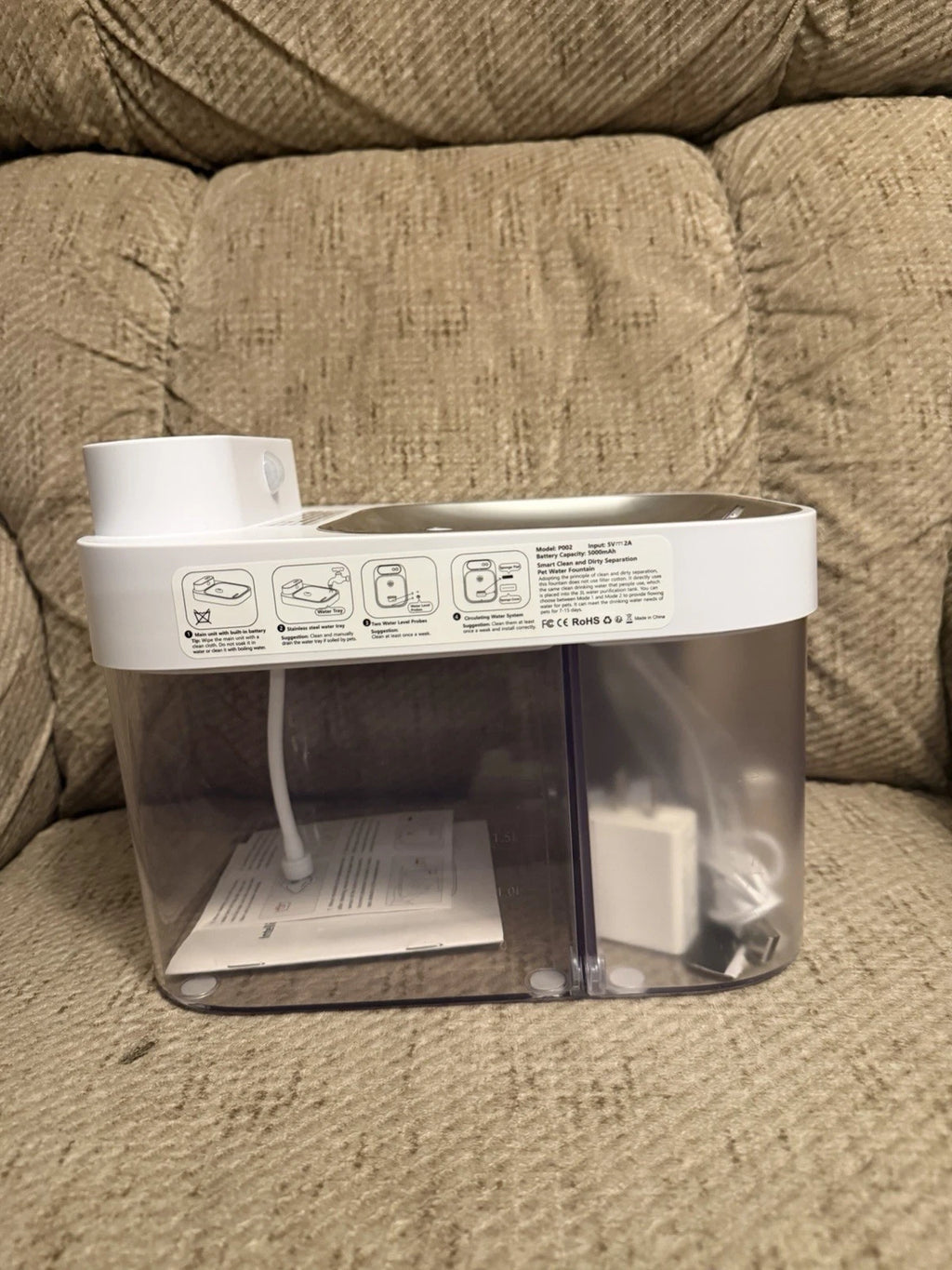 HAPAW Cat Water Fountain Automatic Pet Waterer for Cats &amp; Small Dogs Model P002