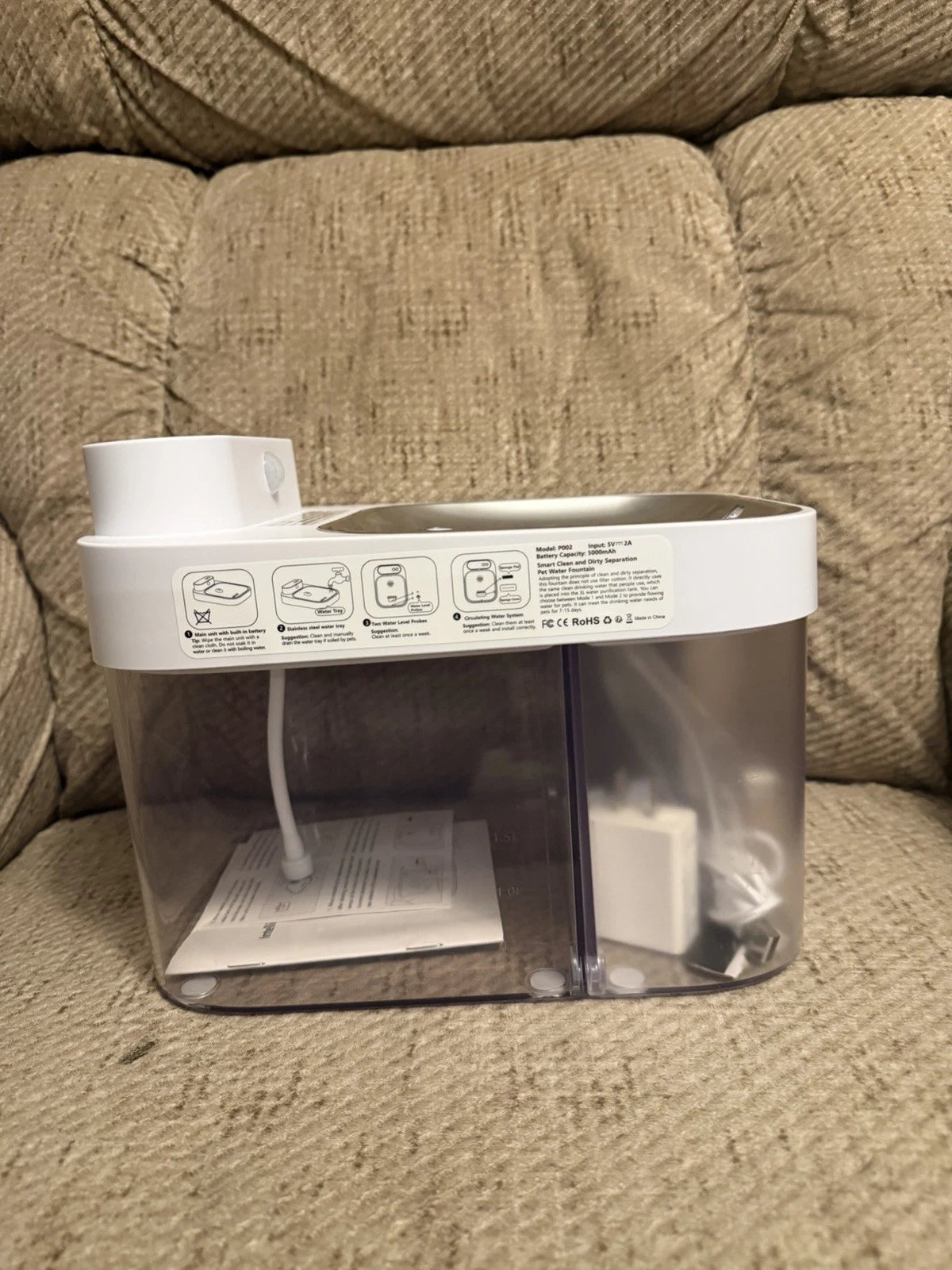 HAPAW Cat Water Fountain Automatic Pet Waterer for Cats &amp; Small Dogs Model P002